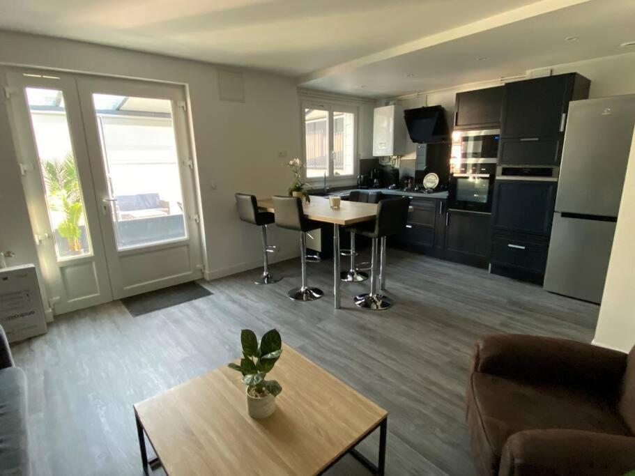 Maison De Plage, Plain-Pied, 3 Chambres Colleville-Montgomery Kültér fotó